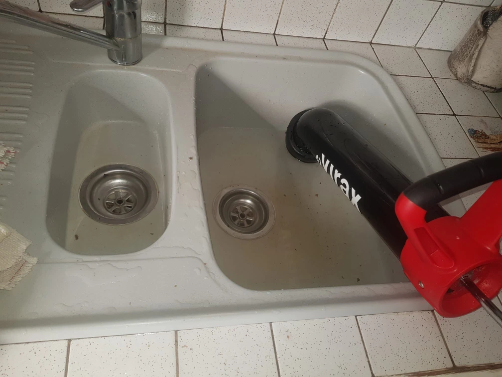 Double evier cuisine carrelage