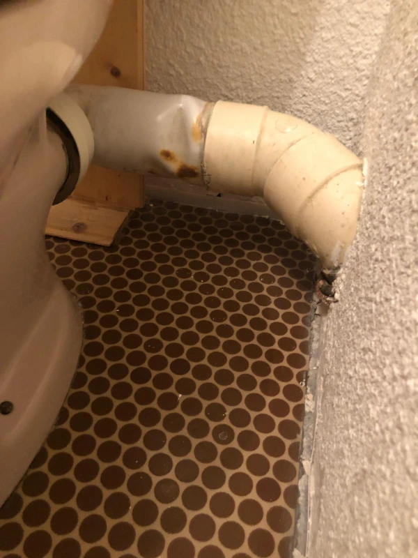 Tube dEgouttage Ecrouee